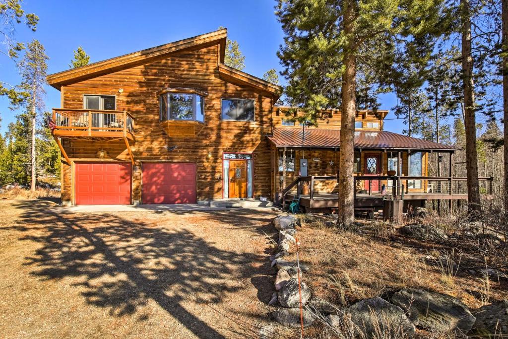 Large Home on 1 Acre, 2 Mi from Grand Lake Village photo 2