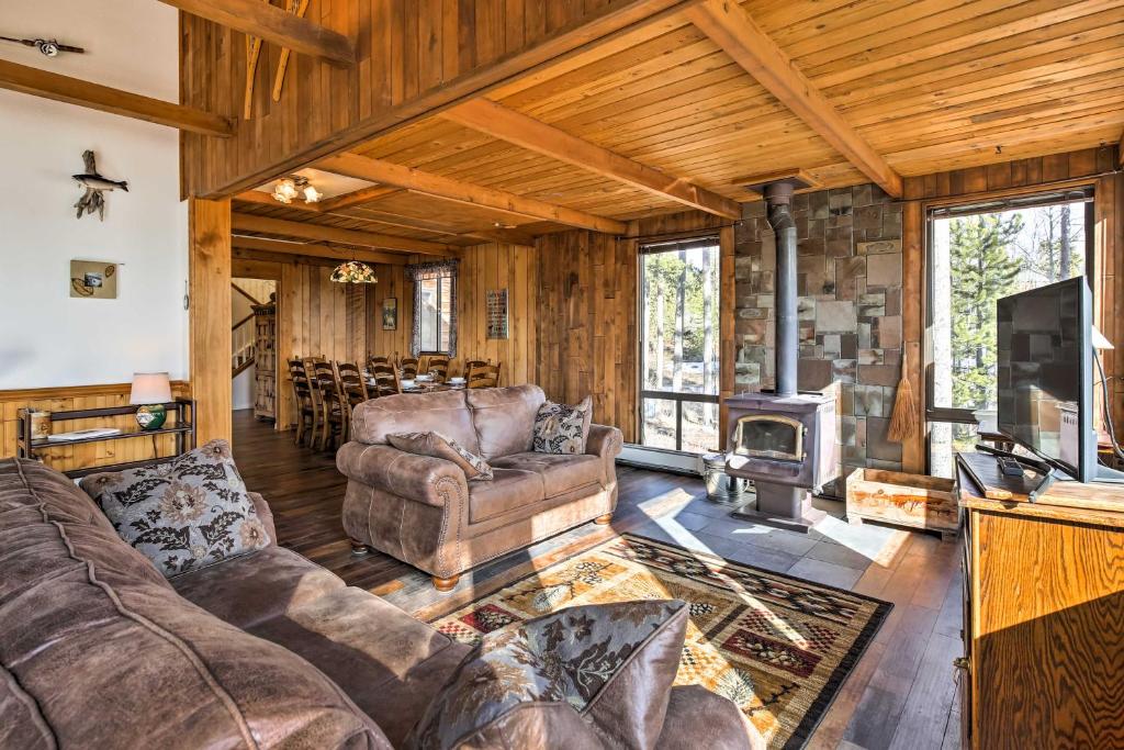 Large Home on 1 Acre, 2 Mi from Grand Lake Village photo 3