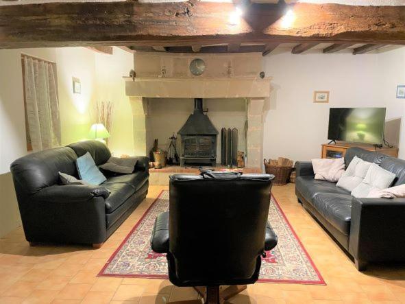 La Maison Tournesol - 3 bedroom house with large garden near Saumur photo 2