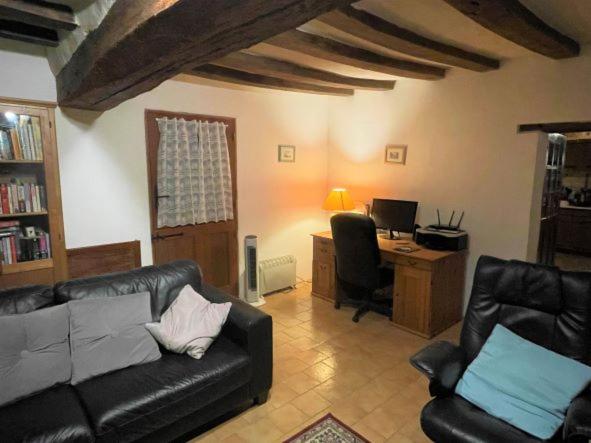 La Maison Tournesol - 3 bedroom house with large garden near Saumur photo 3