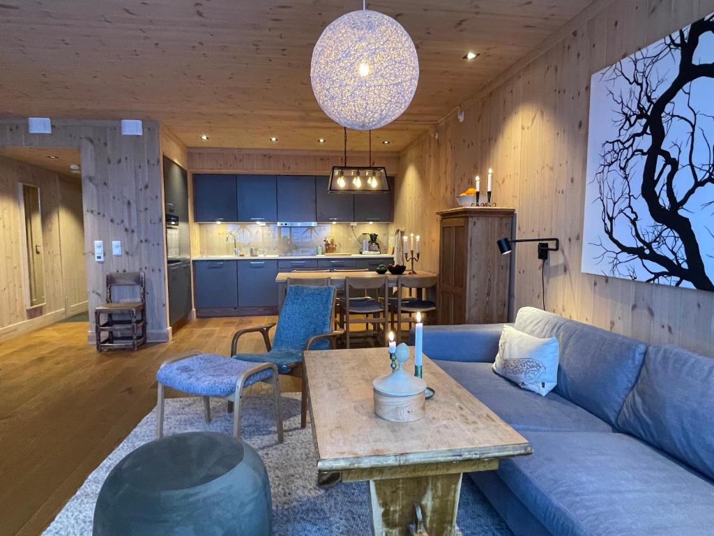 Astonishing Mountain Lodge at the top of Gaustablikk, 25m2 west facing terrace, 3 bedrooms photo 3