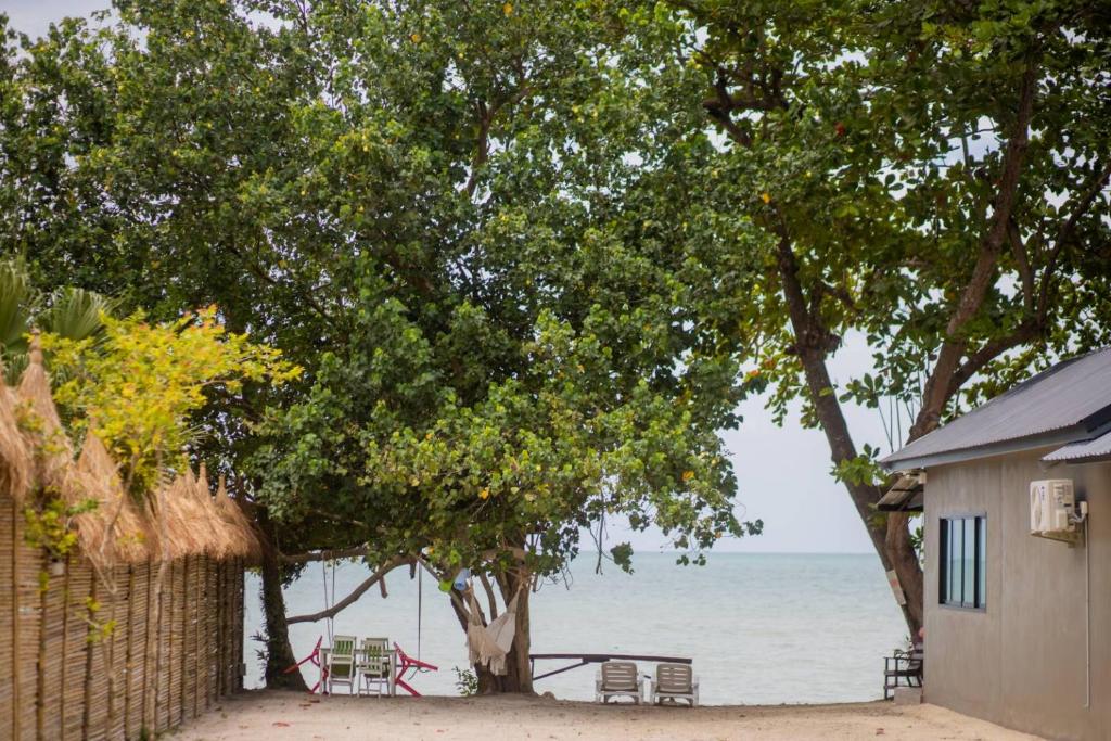 VILLA LOVED BEACH AO NAM MAO krabi photo 4