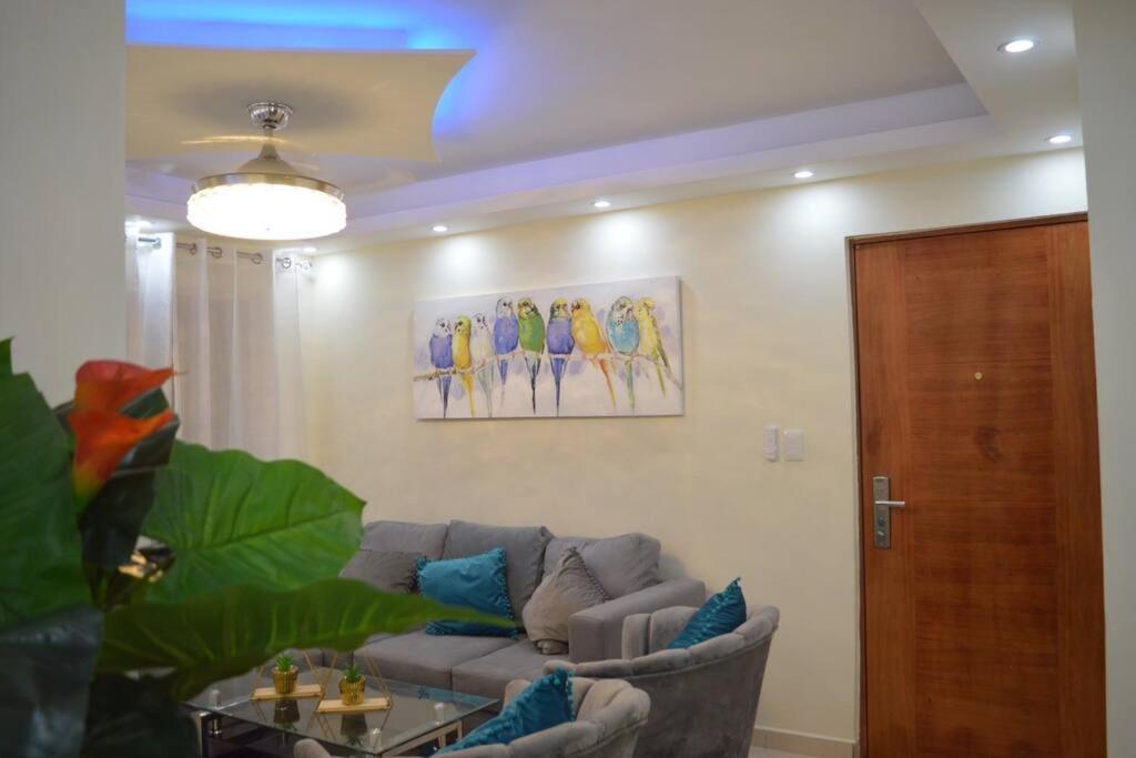 Green Vista Luxury Apt - 20 mins Airport, Beach photo 1