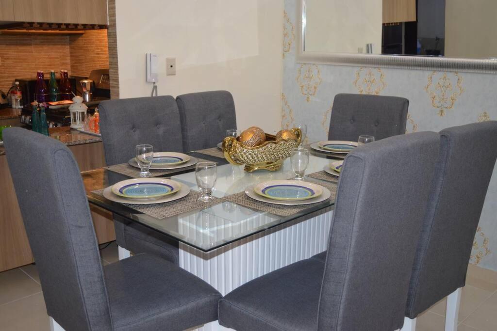 Green Vista Luxury Apt - 20 mins Airport, Beach photo 3