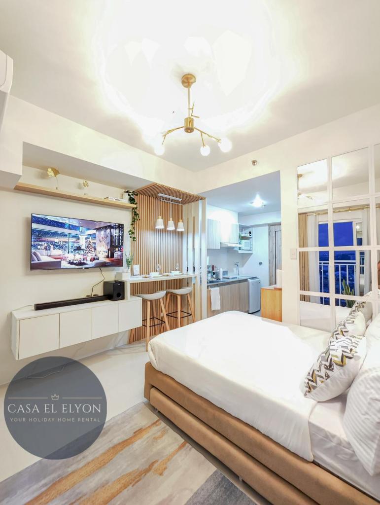 INSPIRIA Fully-Furnished Studio with Balcony - Unit 2 photo 4