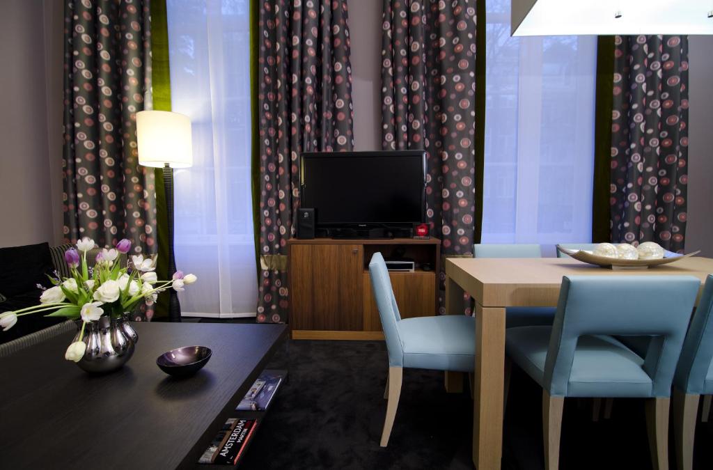 Сьюит (Дом с видом на канал, кроватью размера «king-size» и мини-кухней), Canal House Suites at Sofitel Legend The Grand Amsterdam