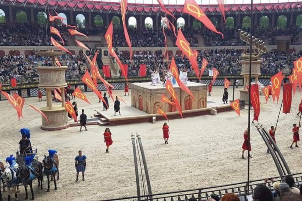 L'Ange gîte de groupe proche du Puy du Fou photo 2