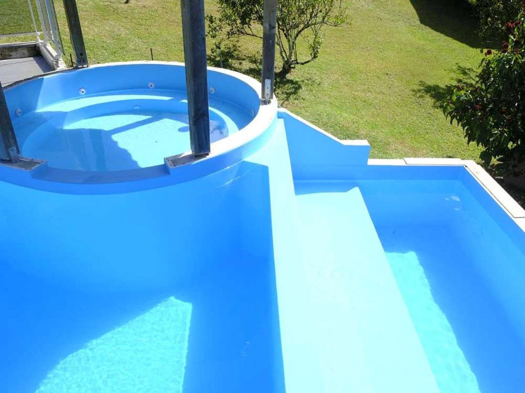 Appartement de 3 chambres avec piscine partagee jacuzzi et jardin clos a Lamentin photo 2