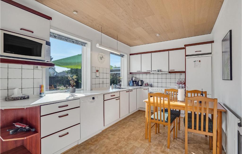 Nice Home In Bindslev With Sauna, Wifi And Private Swimming Pool photo 2