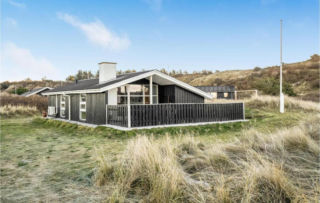 Awesome Home In Hjrring With 3 Bedrooms And Wifi
