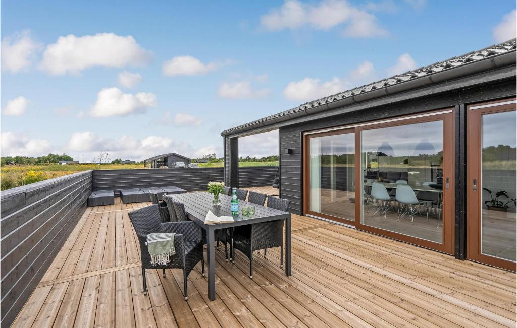 Awesome Home In Jerup With 3 Bedrooms And Wifi photo 2