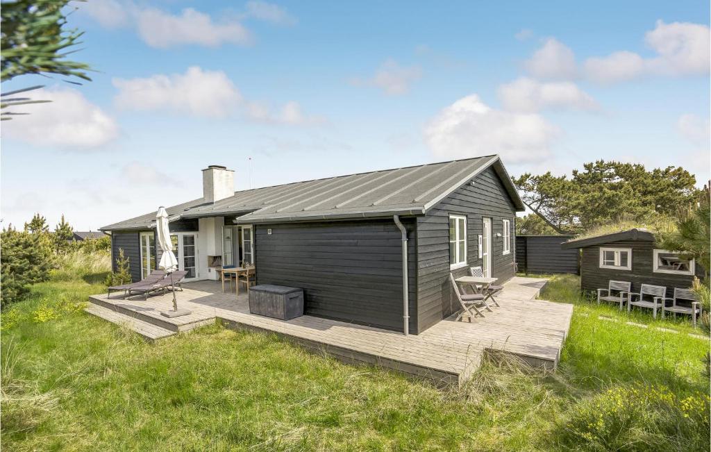 Amazing Home In Vejers Strand With 3 Bedrooms And Wifi
