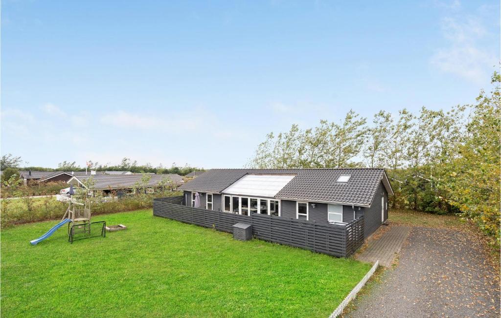 Nice Home In Tarm With 4 Bedrooms, Sauna And Wifi