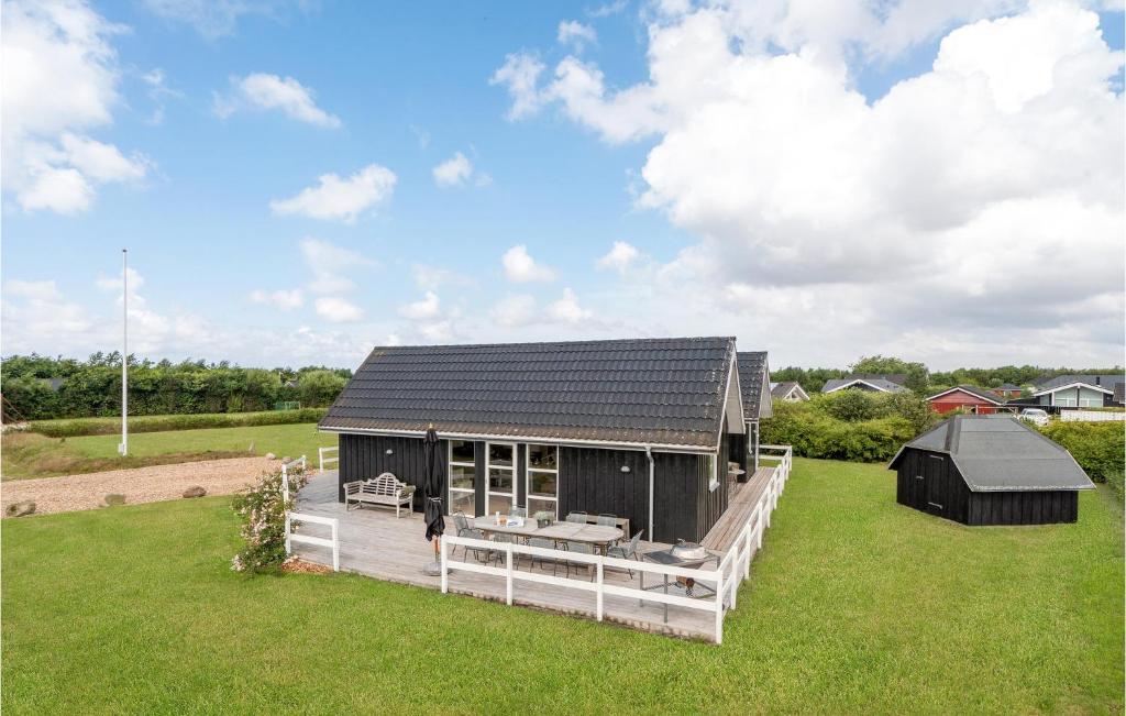 Beautiful Home In Tarm With 5 Bedrooms, Sauna And Wifi photo 2
