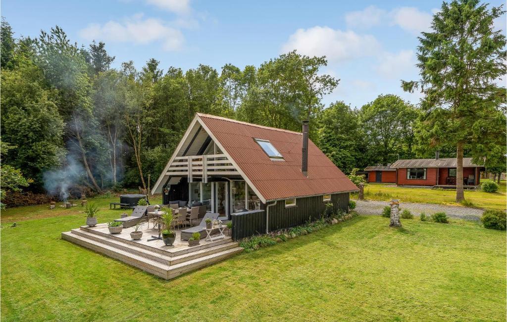 Stunning Home In Roslev With 3 Bedrooms, Wifi And Sauna