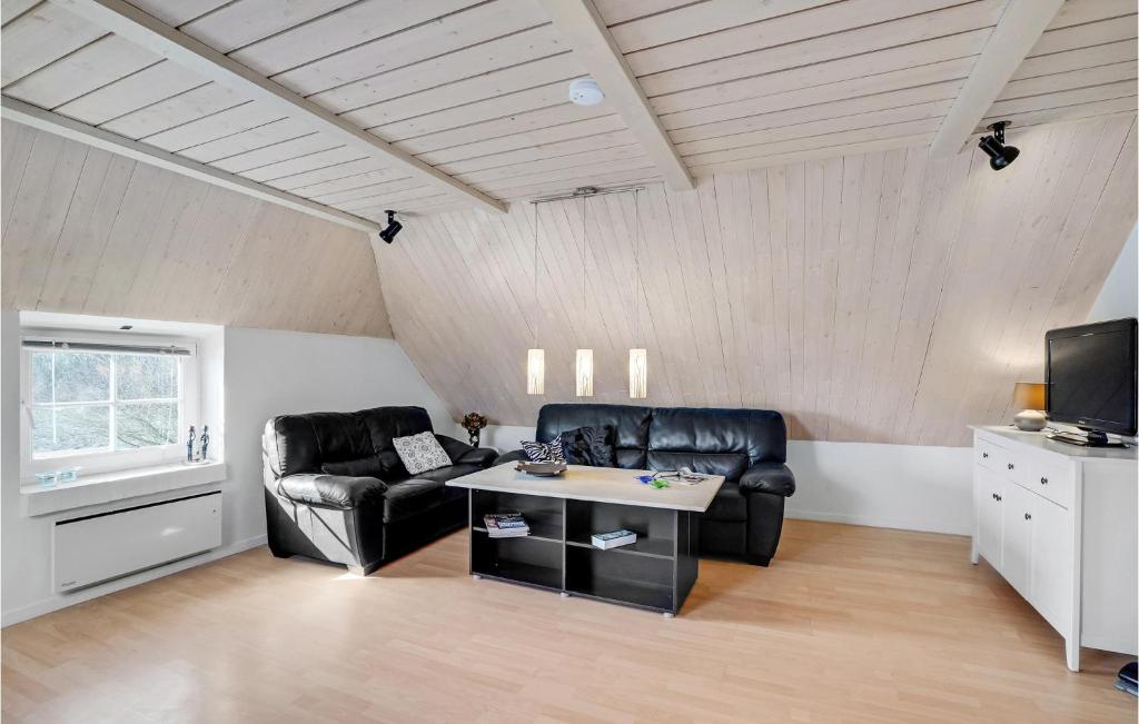 Beautiful Apartment In Thisted With Wifi And 2 Bedrooms photo 1