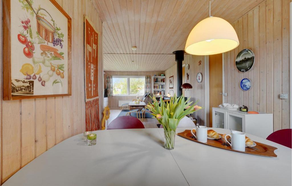 Awesome Home In Snedsted With 2 Bedrooms photo 3