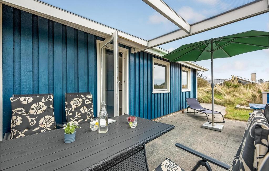 Awesome Home In Hvide Sande With 2 Bedrooms And Wifi photo 4