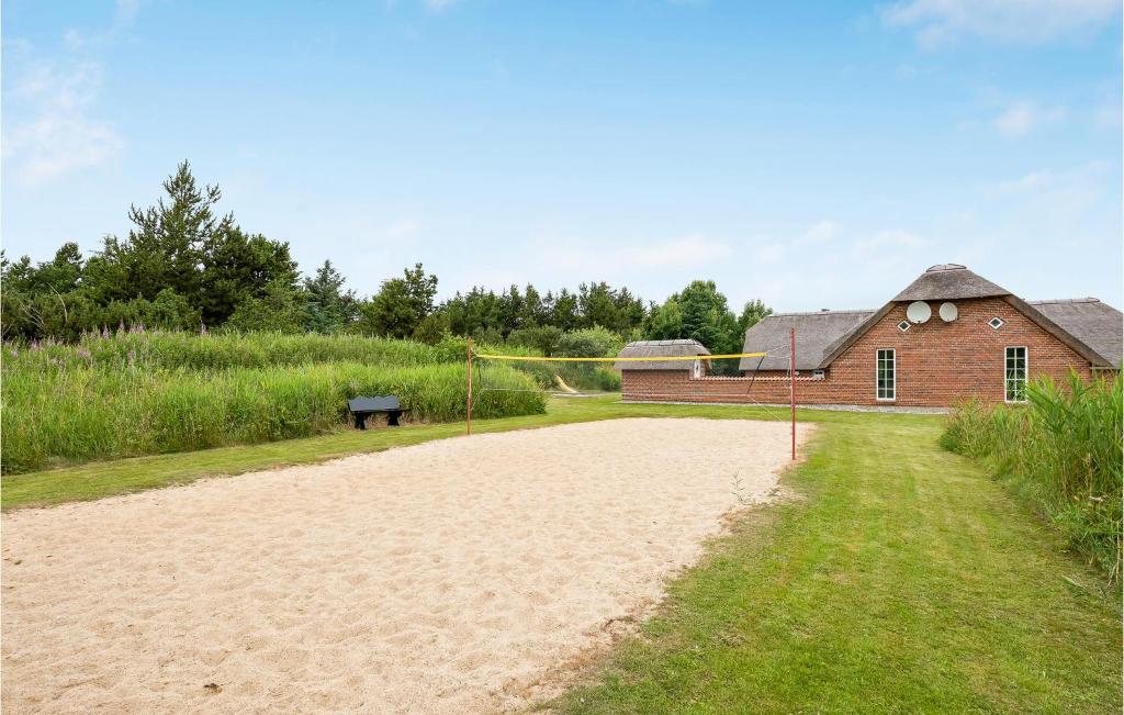 Nice Home In Ulfborg With 6 Bedrooms, Sauna And Wifi photo 3