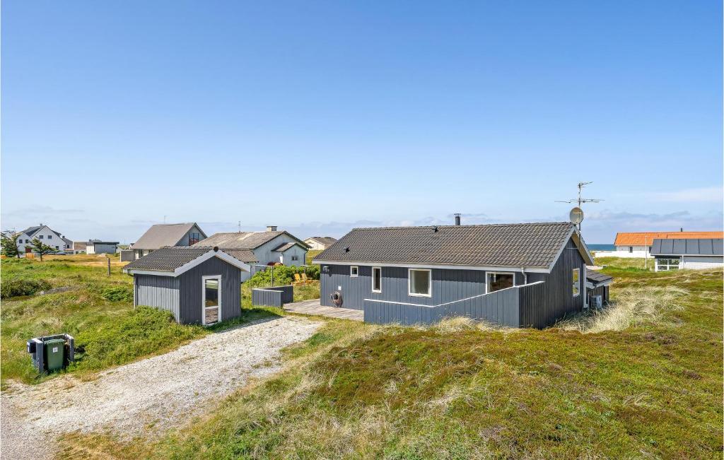 Amazing Home In Frstrup With 4 Bedrooms, Sauna And Wifi photo 2