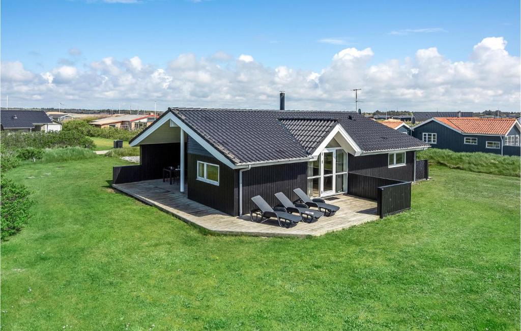 Beautiful Home In Ringkbing With 3 Bedrooms, Sauna And Wifi