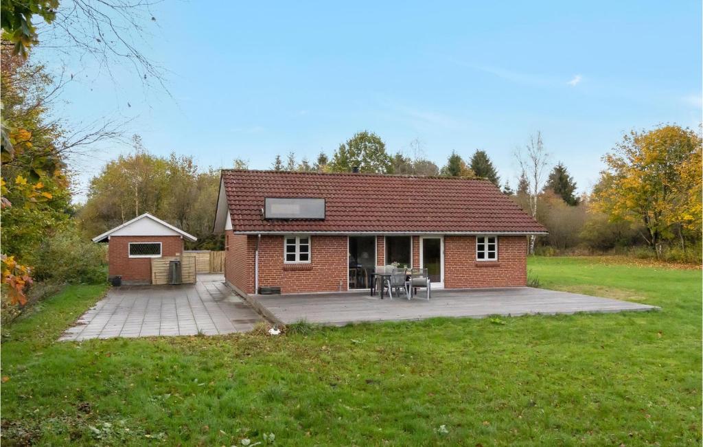 Nice Home In Herning With Wifi, 3 Bedrooms And Sauna