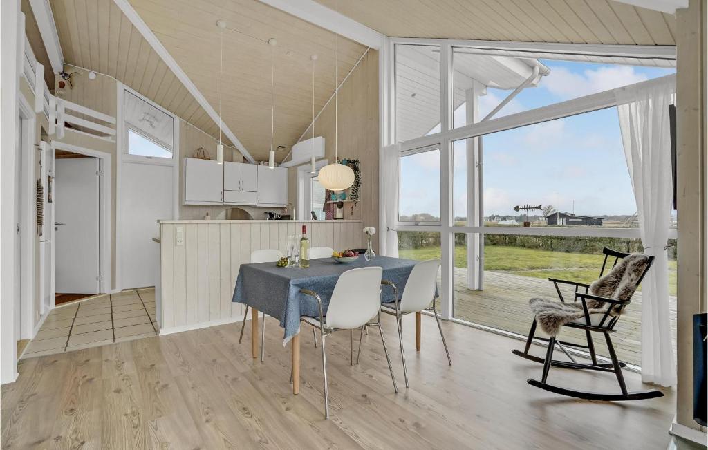 Stunning Home In Fredericia With Wifi And 3 Bedrooms photo 4
