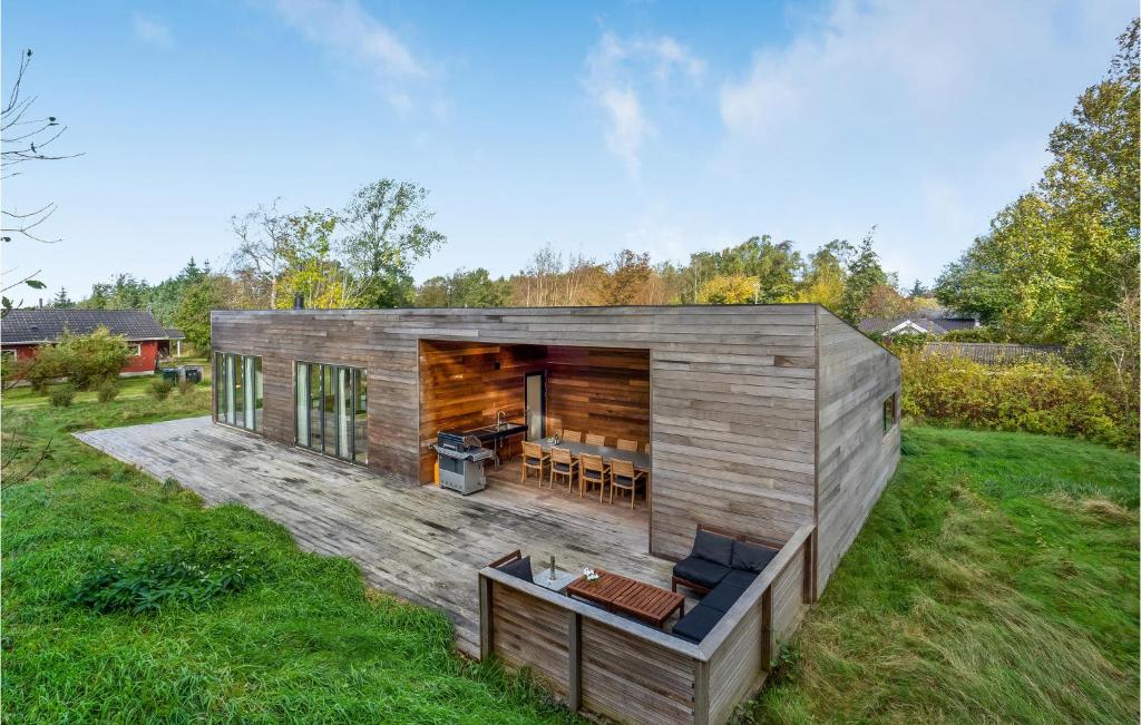 Nice Home In Vig With 4 Bedrooms, Sauna And Wifi