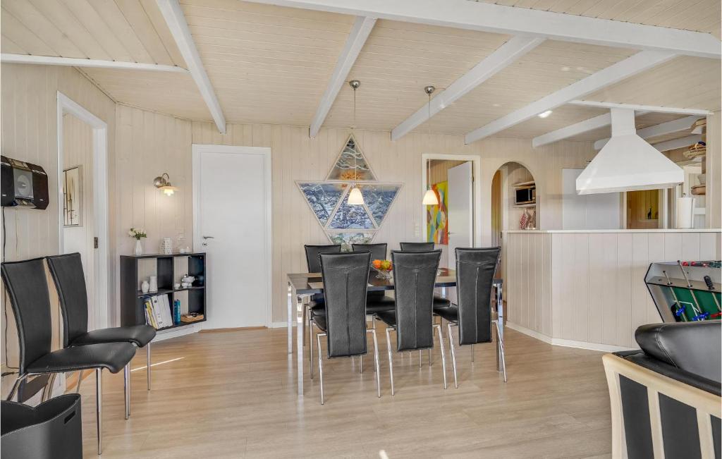 Stunning Home In Sjlund With 3 Bedrooms, Sauna And Wifi photo 2