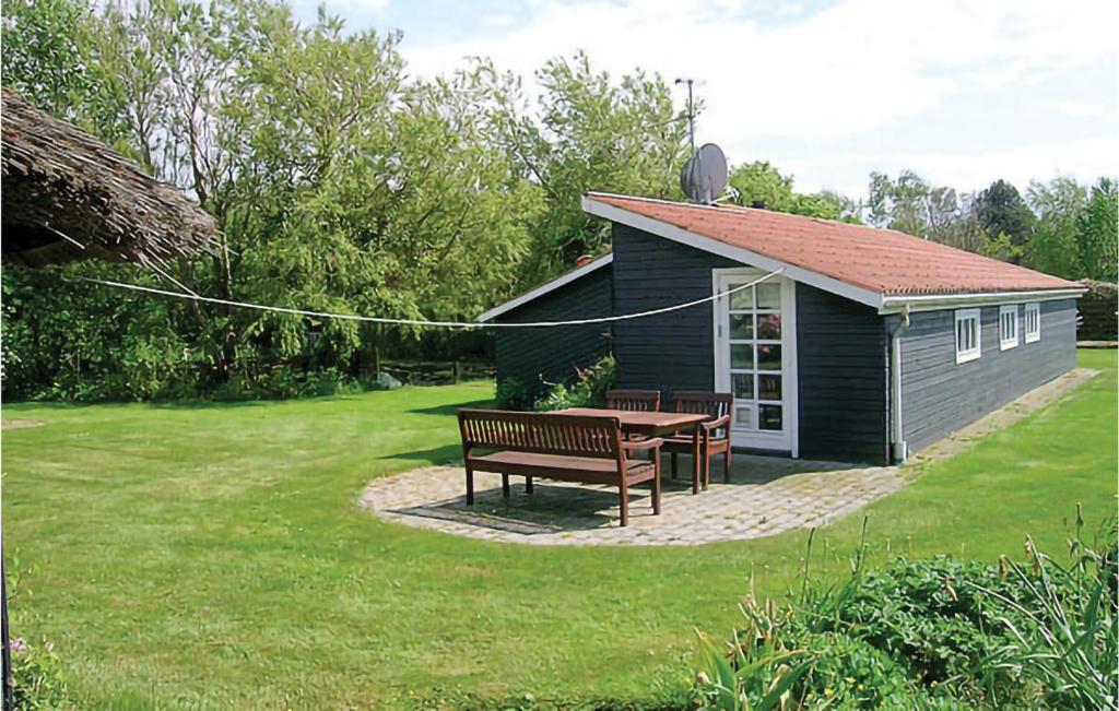 Nice Home In Lundby With 3 Bedrooms And Wifi photo 3