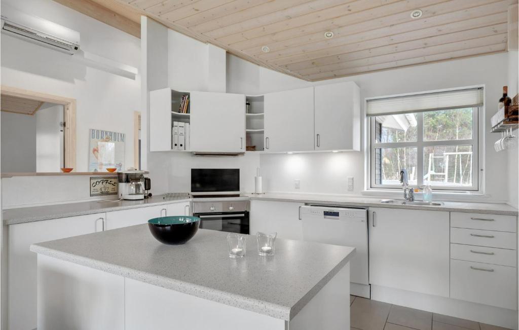 Beautiful Home In Hasle With 3 Bedrooms And Wifi photo 3