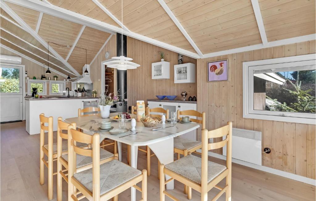 Stunning Home In Gedser With 4 Bedrooms, Sauna And Wifi photo 2