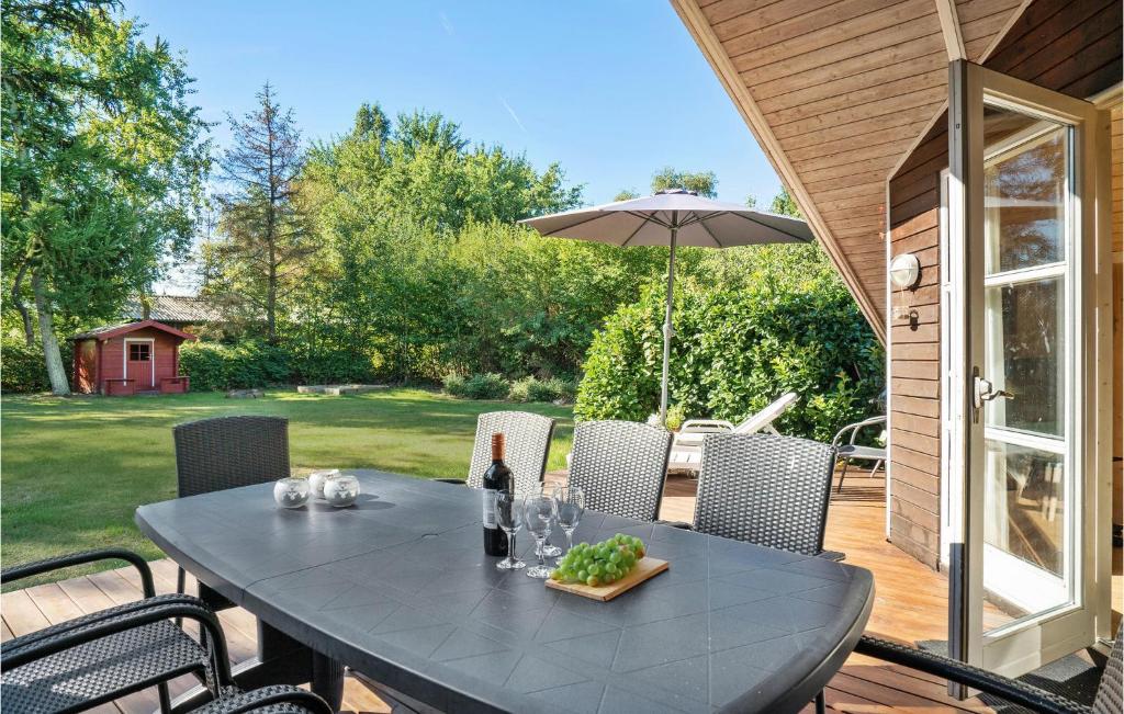 Stunning Home In Gedser With 4 Bedrooms, Sauna And Wifi photo 4
