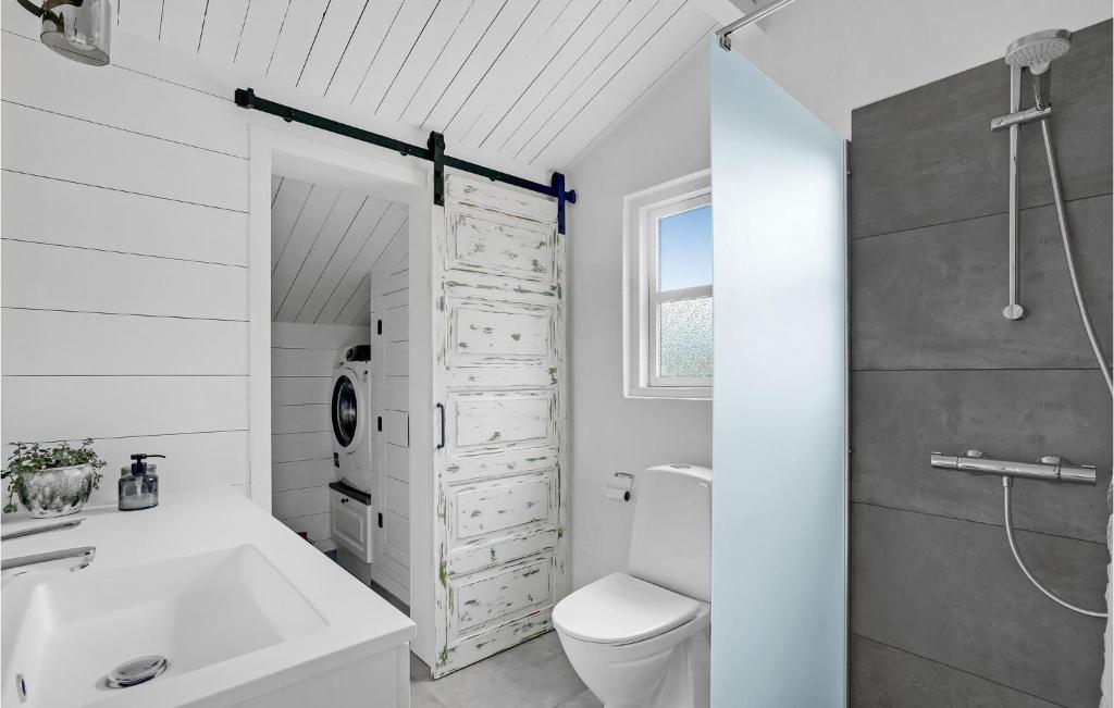 Beautiful Home In Thisted With 2 Bedrooms And Wifi photo 1