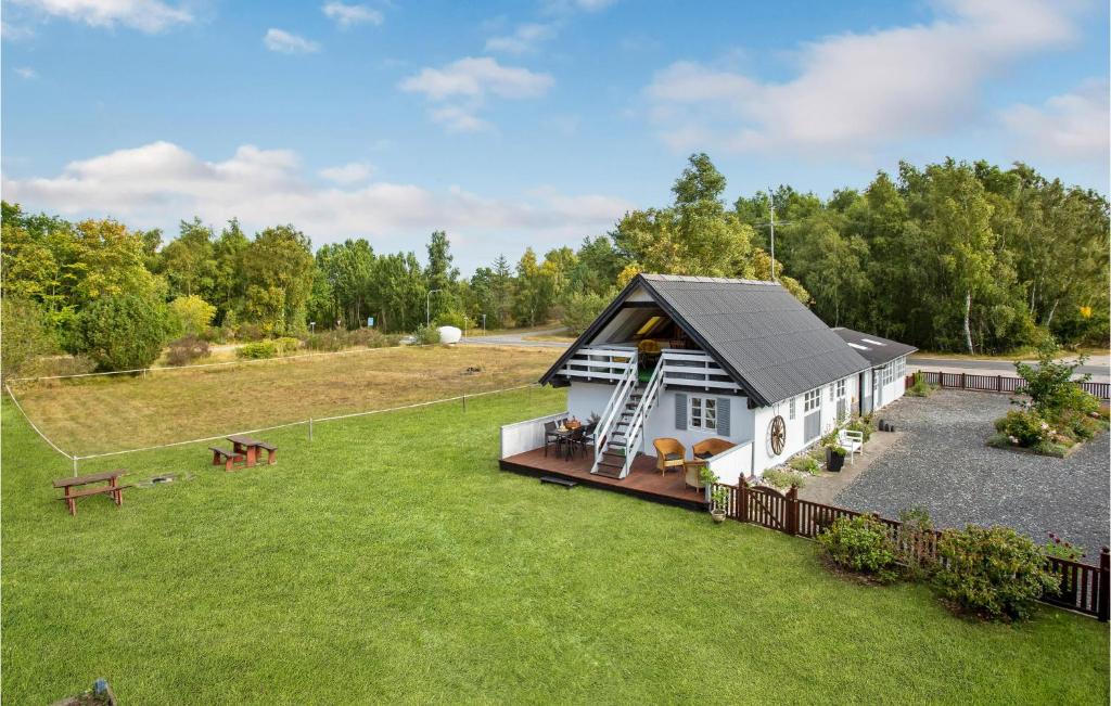 Awesome Home In Ls With Wifi And 3 Bedrooms
