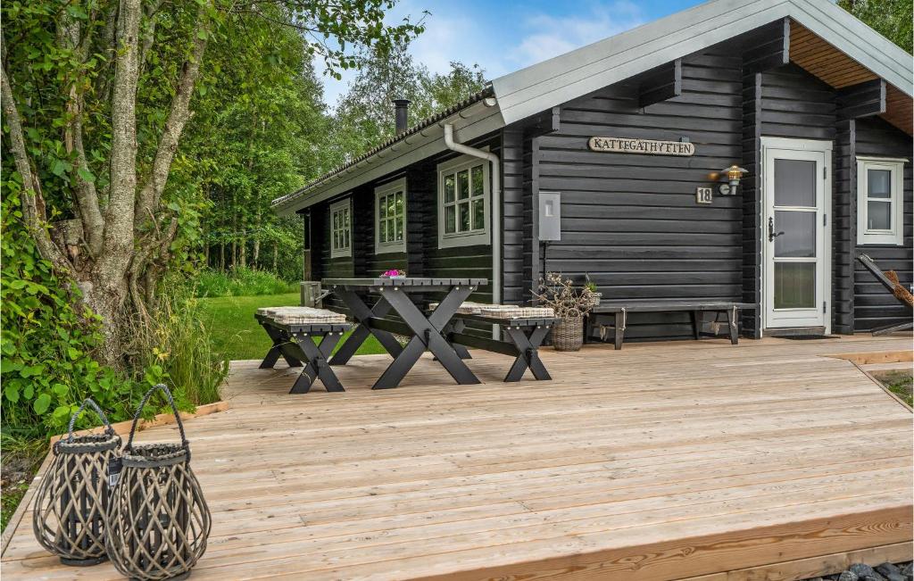 Beautiful Home In Strandby With 2 Bedrooms And Wifi photo 3