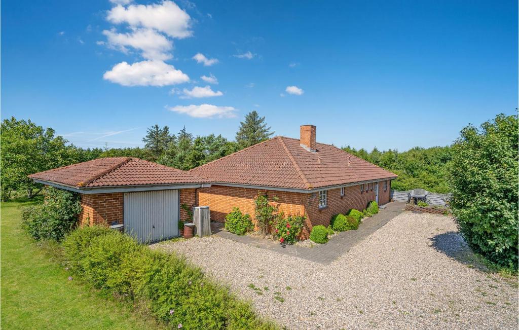 Nice Home In Ulfborg With Sauna, 4 Bedrooms And Wifi photo 2