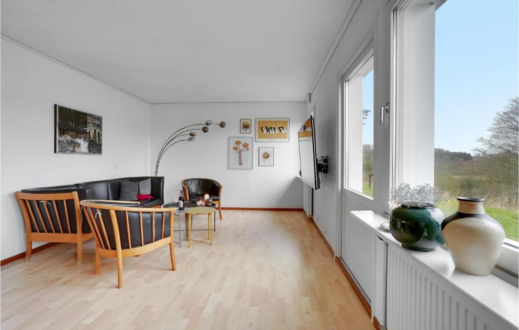Awesome Home In Snder Stenderup With Wifi And 4 Bedrooms photo 2