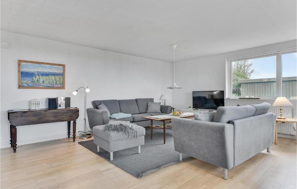 Stunning Home In Augustenborg With 3 Bedrooms And Wifi photo 3