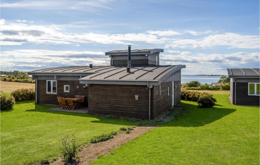 Awesome Home In Faaborg With 3 Bedrooms, Sauna And Wifi photo 3