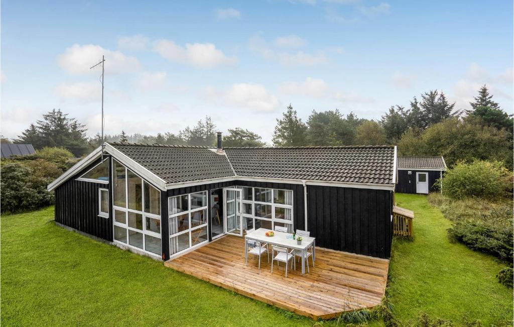 Awesome Home In Hirtshals With 4 Bedrooms, Sauna And Wifi