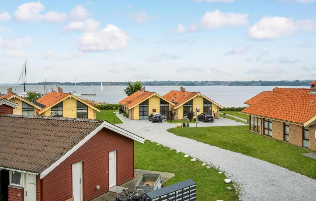Awesome Home In Egernsund With Sauna, Wifi And 3 Bedrooms photo 3