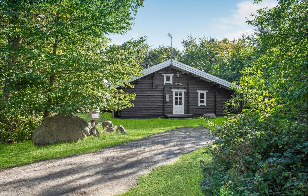 Amazing Home In Rnne With 3 Bedrooms And Wifi photo 4