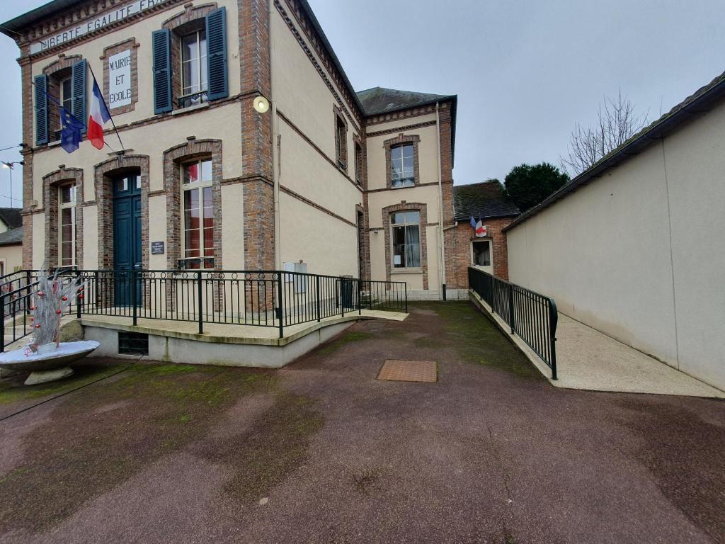Appartement au cœur du village d'Aufferville photo 1