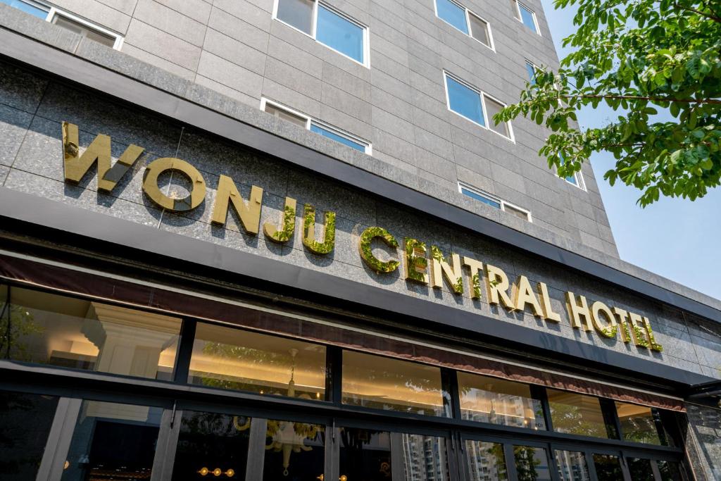 Wonju Central Hotel photo 2