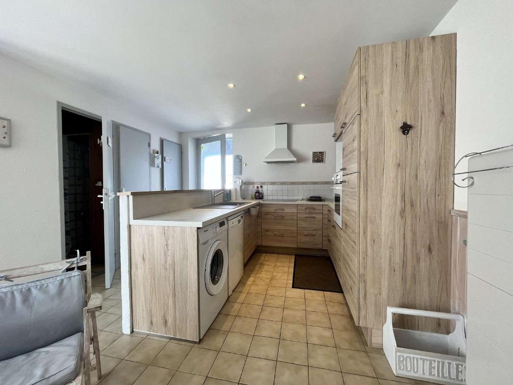 Maison La Guérinière, 4 pièces, 6 personnes - FR-1-224B-42 photo 4