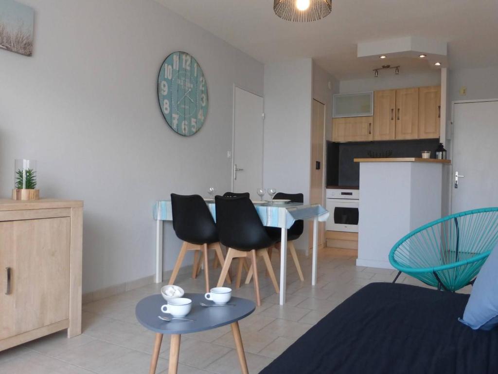 Appartement Saint-Gilles-Croix-de-Vie, 2 pièces, 4 personnes - FR-1-224-770 photo 4