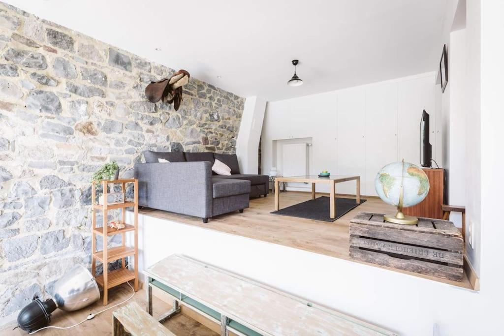 NAMUCO - Petit loft de charme entre citadelle & centre ville photo 3