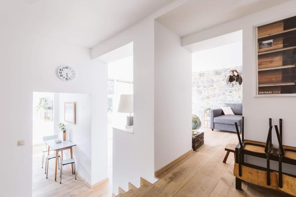 NAMUCO - Petit loft de charme entre citadelle & centre ville photo 2