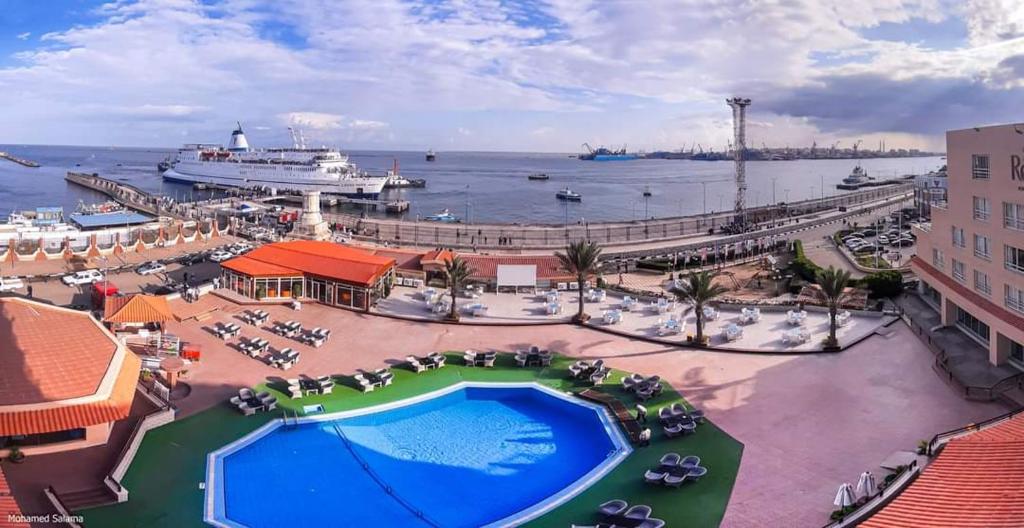 Resta Port Said Hotel photo 3